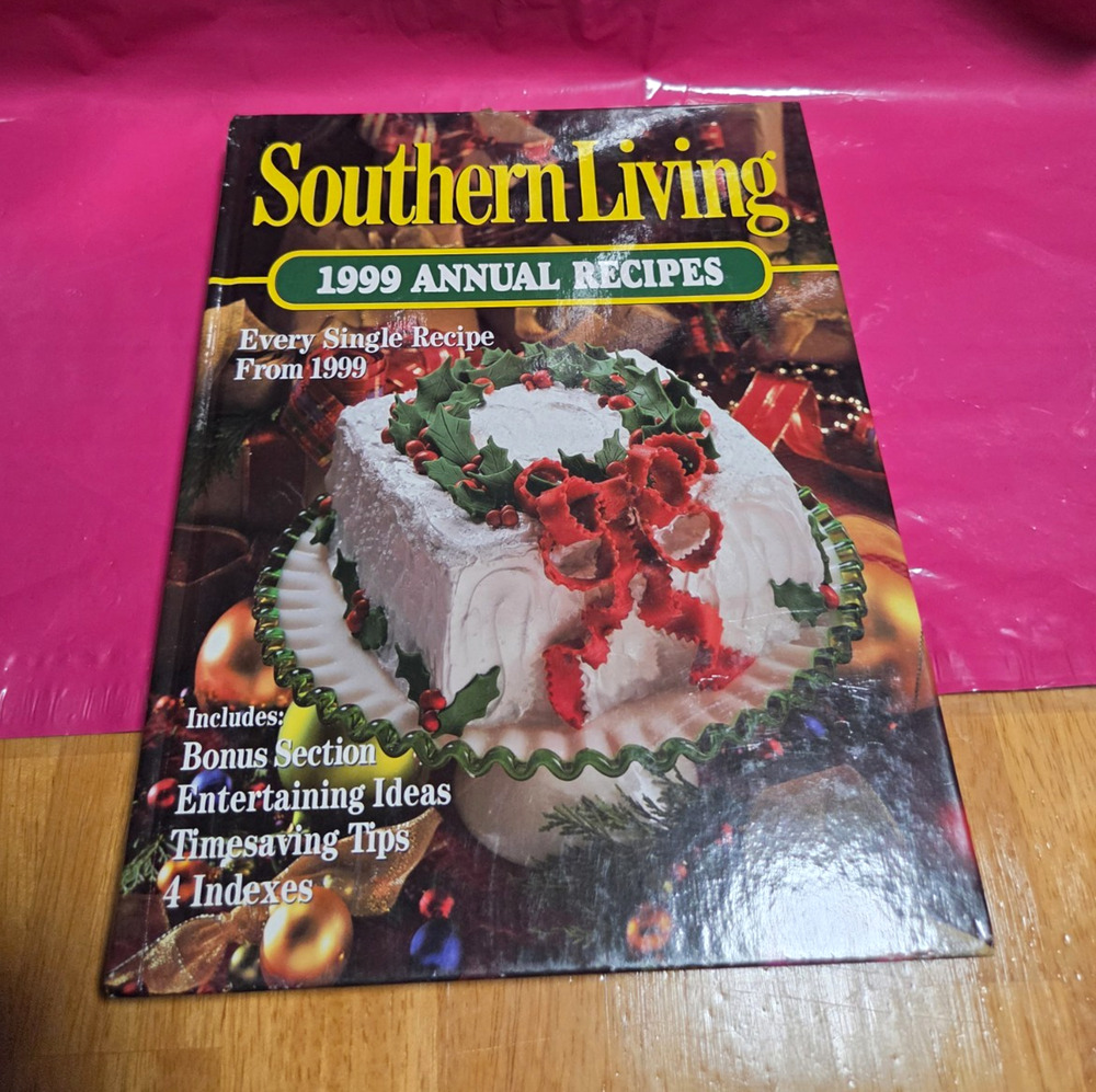 Southern Living 1999 Annual Recipes Vintage Illustrated Hardcover Cookbook